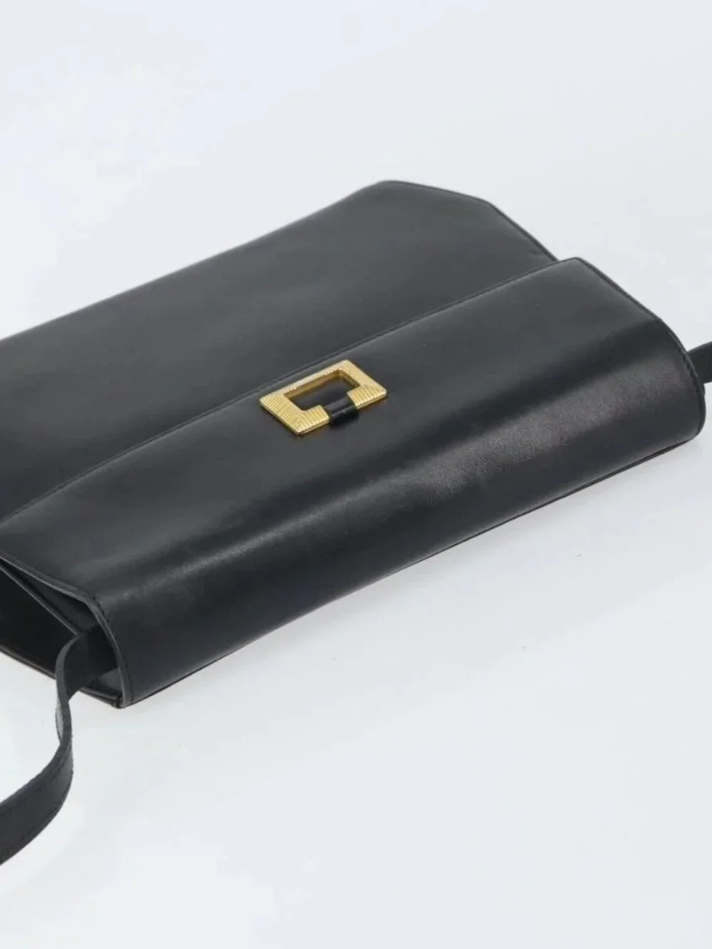 Salvatore Ferragamo Shoulder Bag Leather Black Gold Auth BA9556